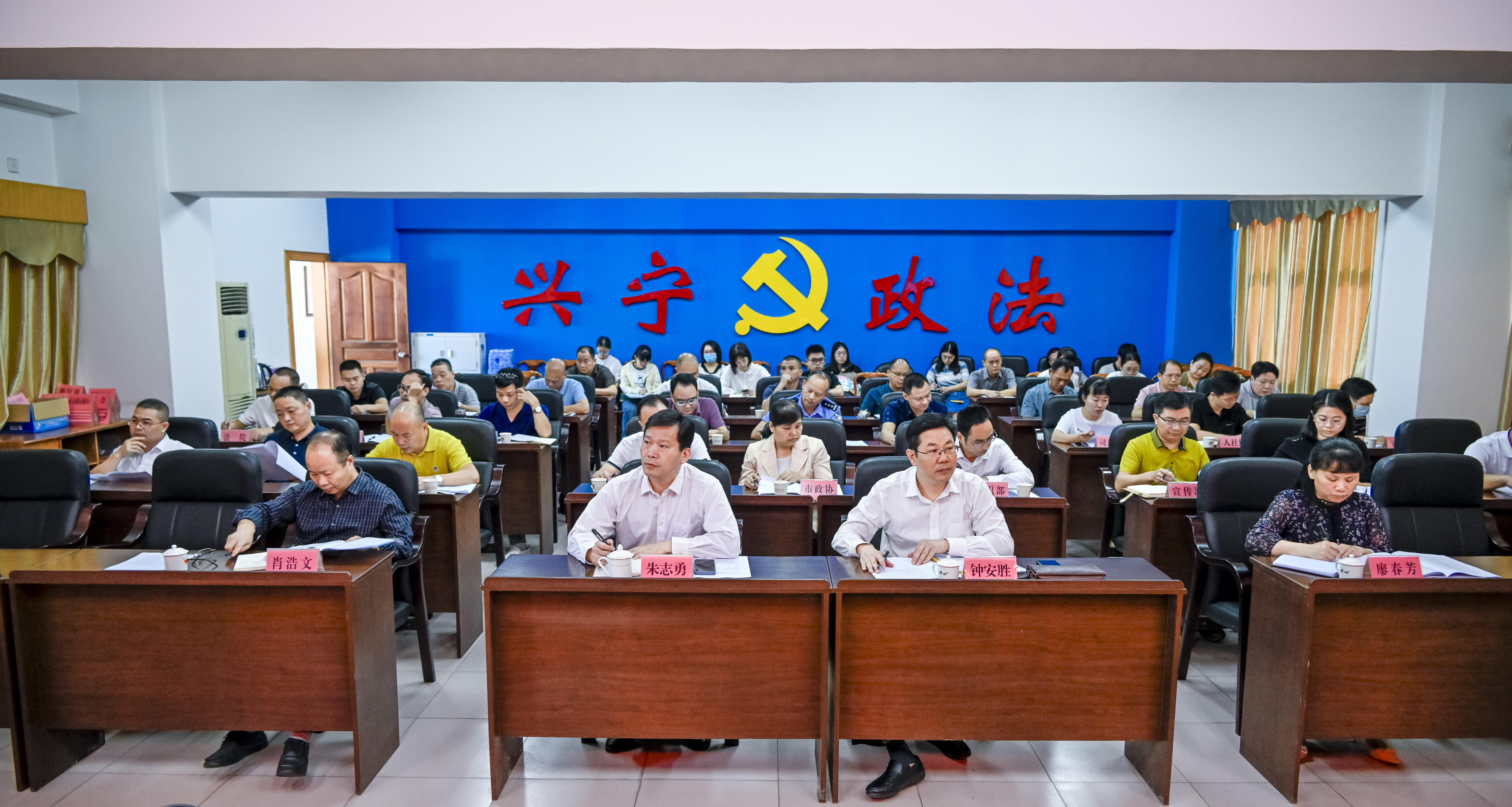 圖2.jpg