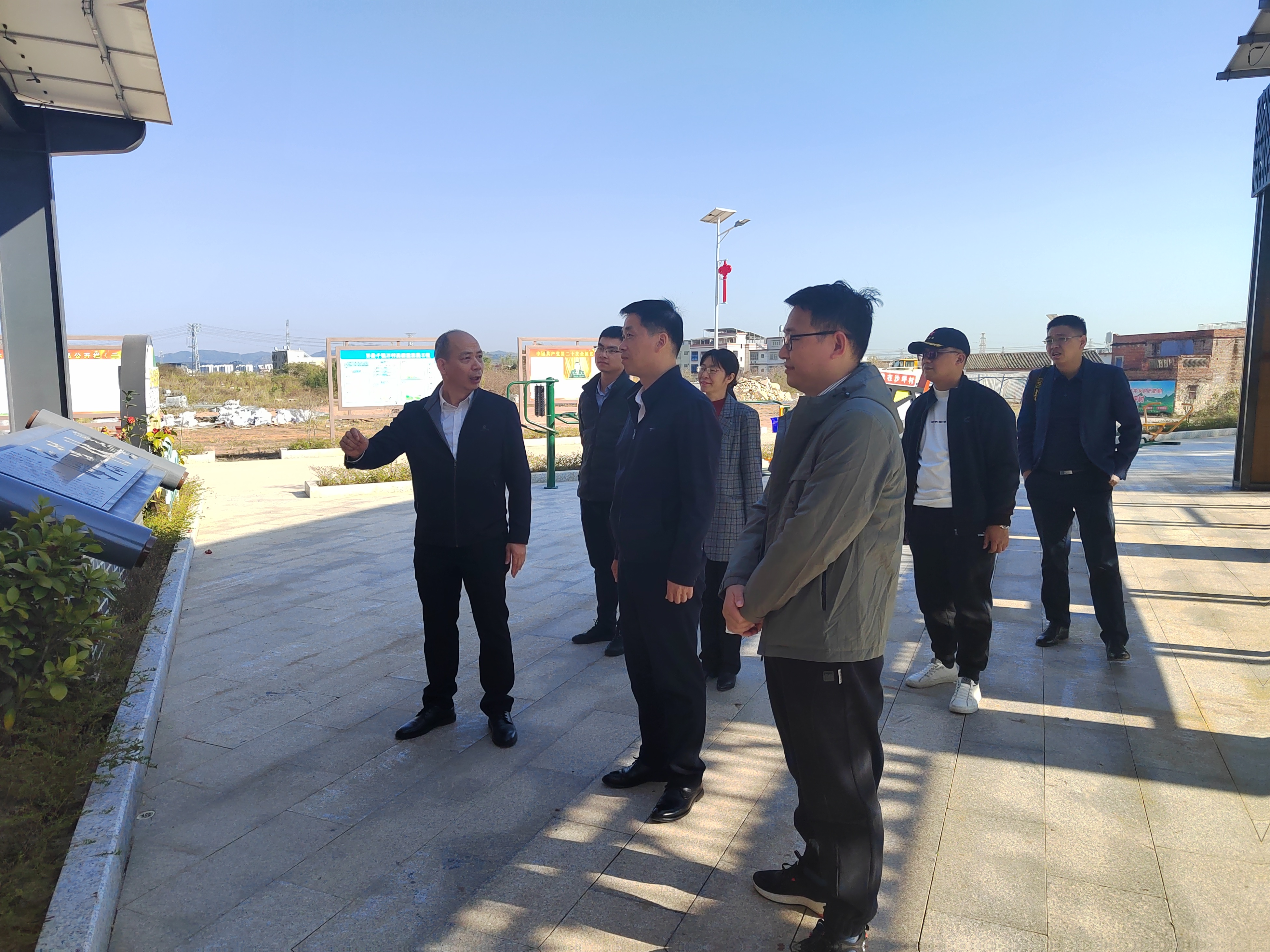 參觀墨林藻海.jpg